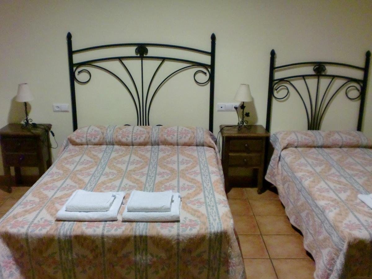 Hostal Las Tres Jotas Alcaracejos Room photo